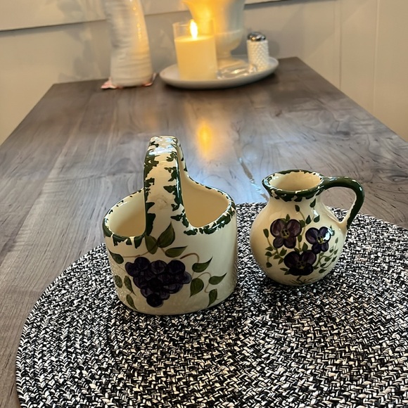 Alpine Pottery Roseville Ohio 2000 set. Small Pitcher and Basket in EUC. - Picture 3 of 5